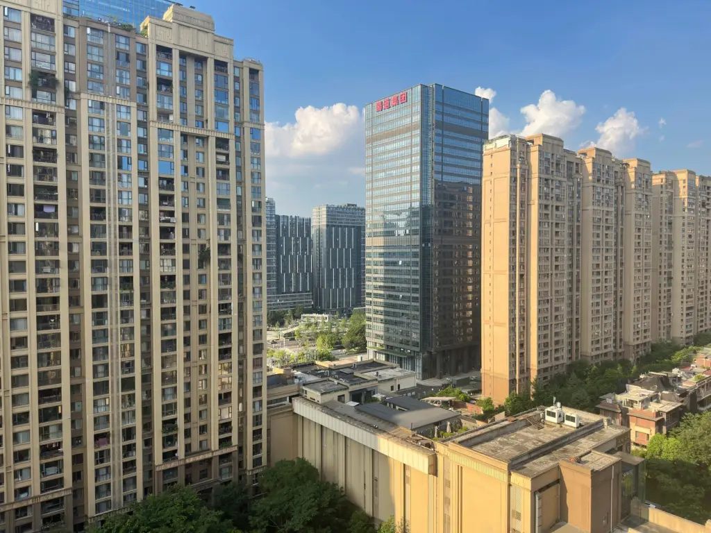 从光缆接续盒到终端盒：光纤链路关键配件选型与适配要点