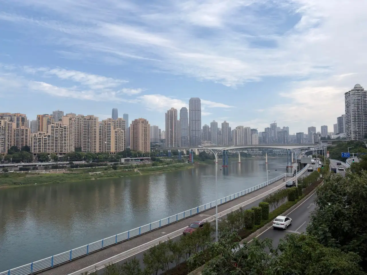 光纤终端盒在弱电工程中的部署方案及常见故障排查指南